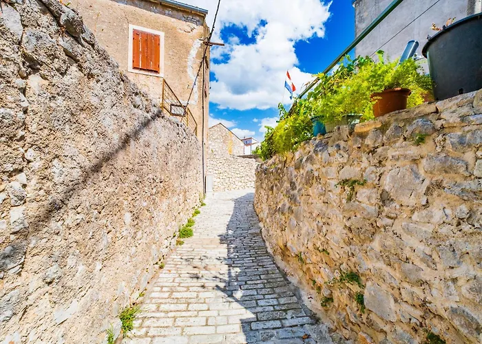 Apartamento In Sv. Filip I Jakov 53600 *